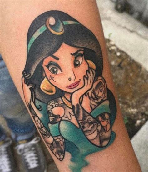 100 Amazing Jasmine Tattoo Designs with Meanings。